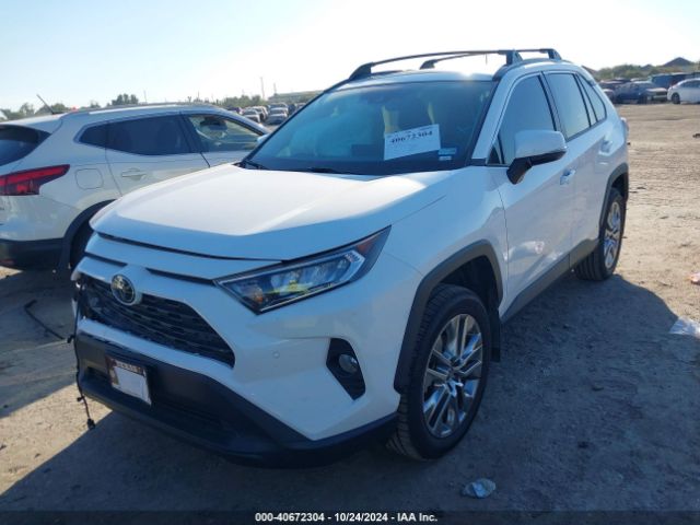 2T3A1RFV8KC053263 Toyota Rav4 Xle Premium