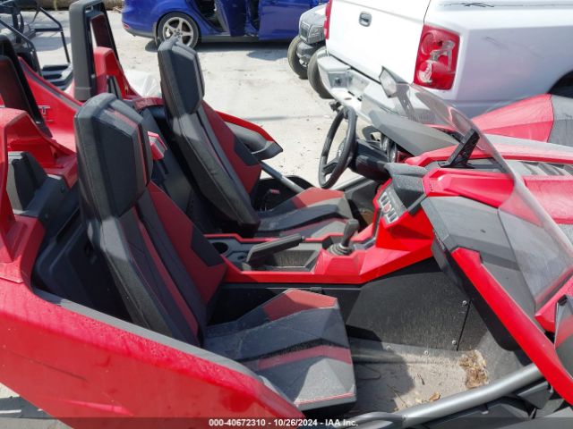 2015 POLARIS SLINGSHOT 57XAAPFA8F5102918 Photo 4