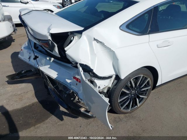 1HGCY2F87PA027636 Honda Accord Hybrid Touring