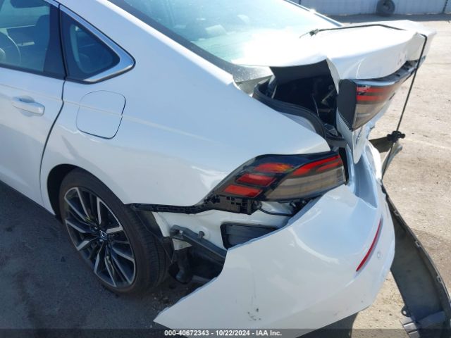1HGCY2F87PA027636 Honda Accord Hybrid Touring