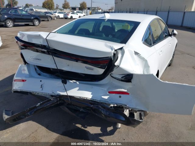 1HGCY2F87PA027636 Honda Accord Hybrid Touring