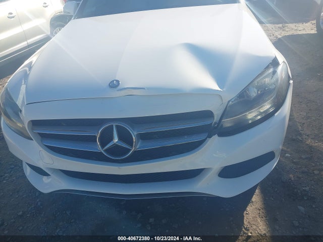WDDWF4JB1HR257469 Mercedes-Benz C 300 Luxury/sport