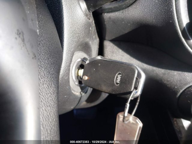 KNDJ23AU9M7138344 KIA SOUL S