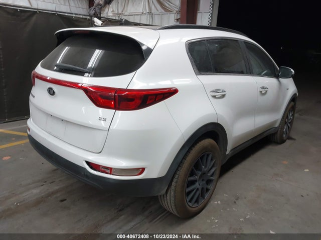 KIA Sportage Ex 2018 KNDPNCAC3J7329679 Image 4