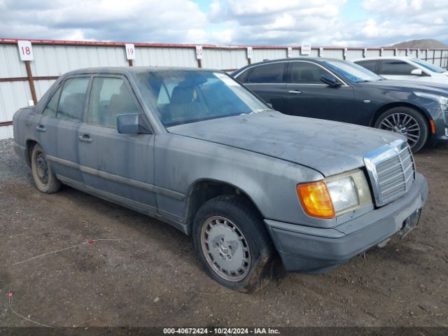 1986 MERCEDES-BENZ 300 WDBEA30DXGA308772