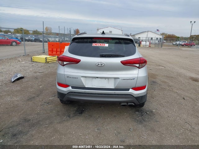 Hyundai Tucson Limited 2016 KM8J33A27GU209618 Image 17