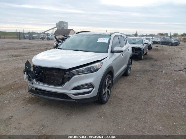 Hyundai Tucson Limited 2016 KM8J33A27GU209618 Image 2