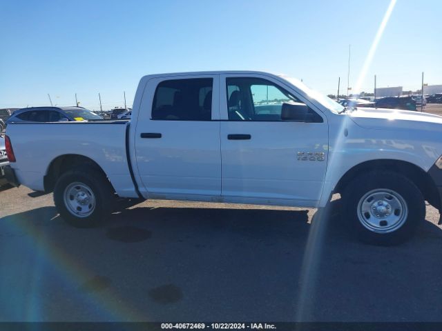 1C6RR7KG0JS286543 RAM 1500 Tradesman  4x4 5'7 Box