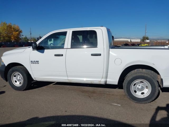 1C6RR7KG0JS286543 RAM 1500 Tradesman  4x4 5'7 Box