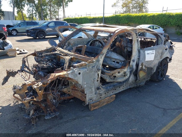 3MW69FF08R8D85480 BMW 2024