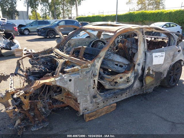 3MW69FF08R8D85480 BMW 2024
