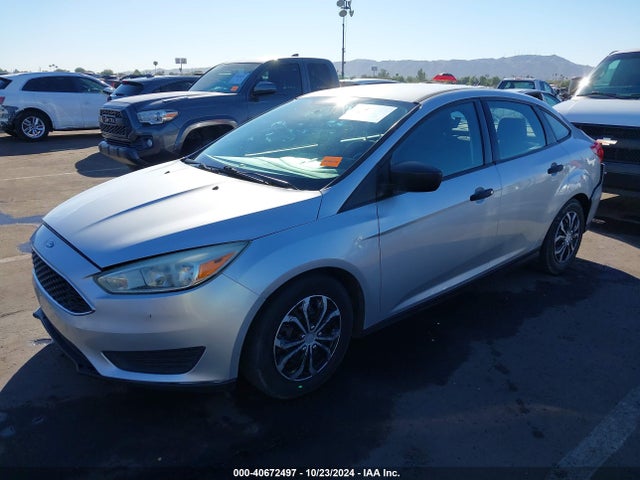Ford FOCUS S 2015 1FADP3E25FL326110 Image 2