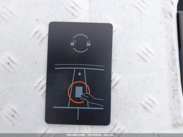 2023 TESLA MODEL Y 7SAYGDEE2PF866212 Photo 10