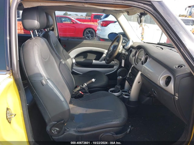 2003 MINI COOPER WMWRC33473TE17827 Photo 4