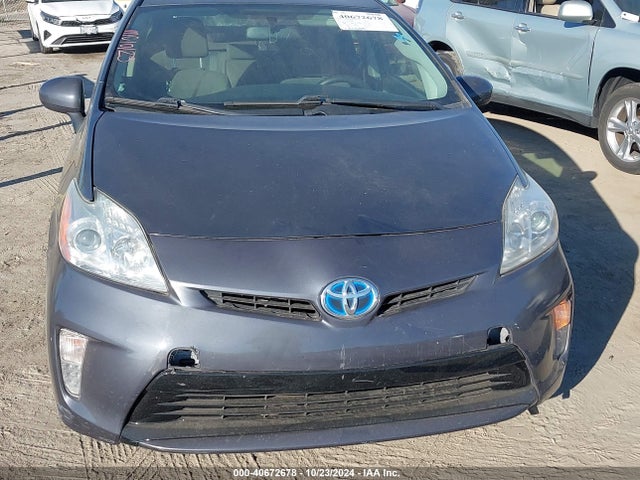 Toyota Prius Two 2015 JTDKN3DU2F0469690 Image 12