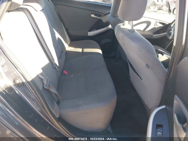 Toyota Prius Two 2015 JTDKN3DU2F0469690 Image 8