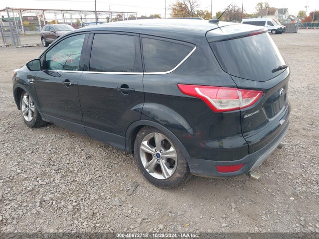 Ford ESCAPE SE 2015 1FMCU0G75FUA58915 Image 3