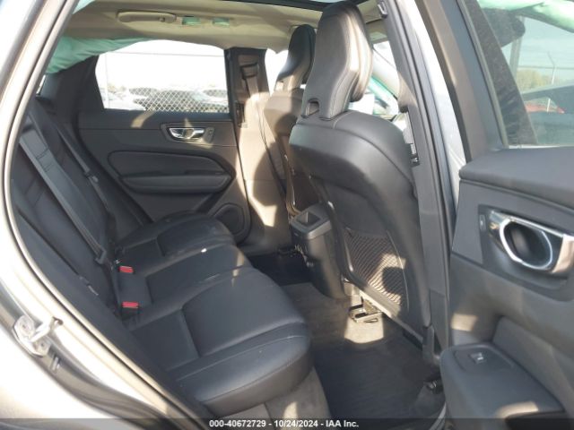 YV4A22RK8K1357385 Volvo Xc60 T6 Momentum