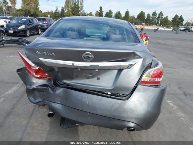 Nissan Altima 2.5 S 2015 1N4AL3AP7FC415614 Image 17