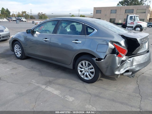 Nissan Altima 2.5 S 2015 1N4AL3AP7FC415614 Image 3