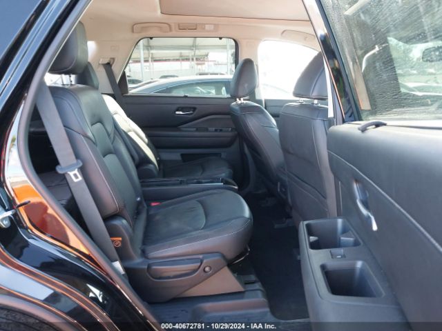 5N1DR3CB0NC222979 Nissan Pathfinder Sl 2wd