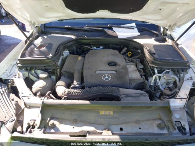 WDC0G4JB8JV043051 Mercedes-Benz GLC 300