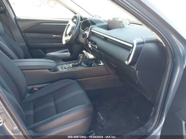 7MMVABAM0PN144371 Mazda Cx-50 2.5 S Select