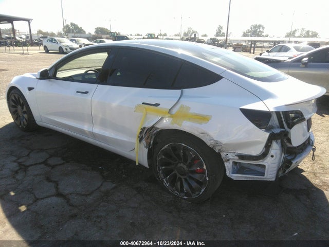 2022 TESLA MODEL 3 5YJ3E1EC2NF275577 Photo 2