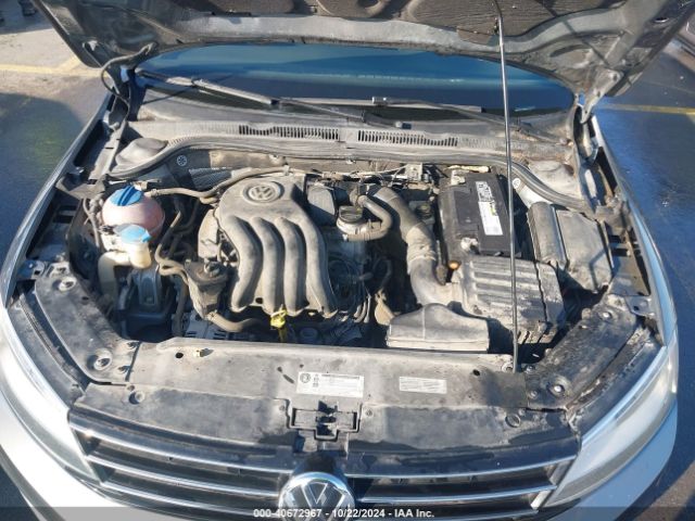 3VW2K7AJ2FM217720 Volkswagen Jetta 2.0l S