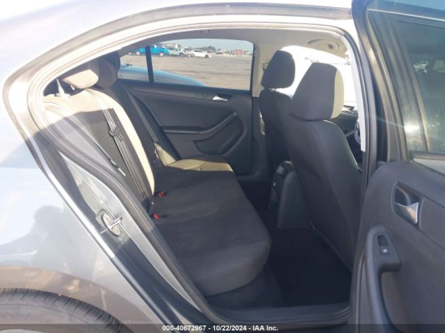 3VW2K7AJ2FM217720 Volkswagen Jetta 2.0l S