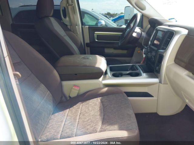 1C6RR7LM7JS355183 RAM 1500 Big Horn  4x4 5'7 Box