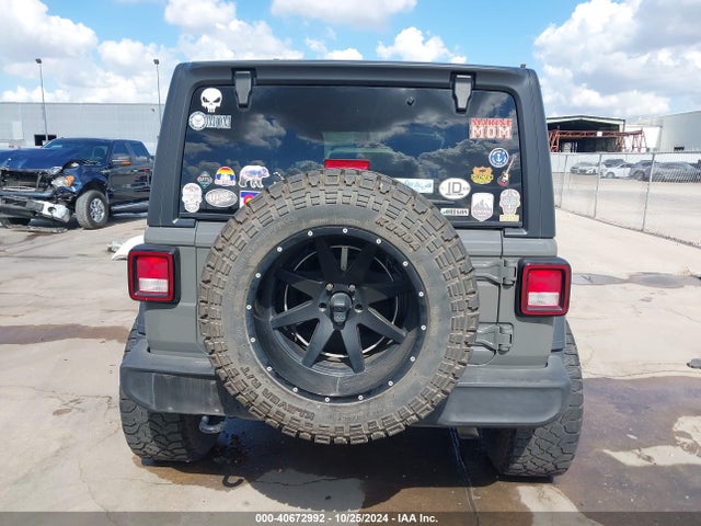 1C4HJXDG1LW233855 Jeep Wrangler Unlimited Sport Altitude 4x4