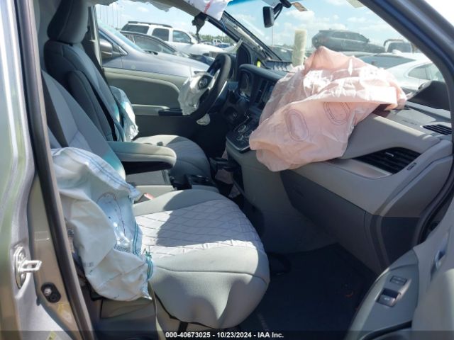 5TDKK3DC7GS734926 Toyota Sienna Le 8 Passenger