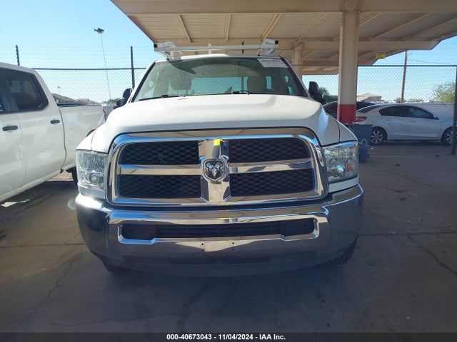 RAM 2500 Tradesman  4x2 8' Box 2018 3C6LR4AT0JG324475 Image 12