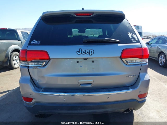 1C4RJEBG1JC229718 Jeep Grand Cherokee Limited 4x2