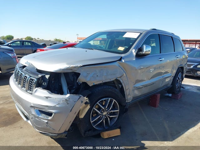 1C4RJEBG1JC229718 Jeep Grand Cherokee Limited 4x2