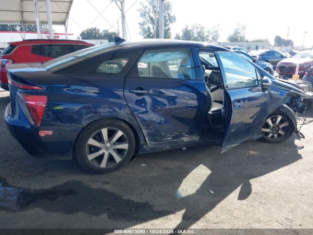 JTDBVRBD2JA004013 Toyota Mirai