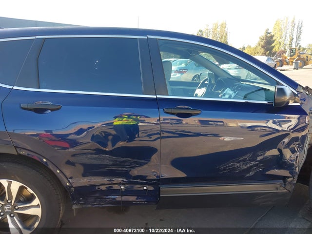 Honda CR-V LX 2018 2HKRW5H30JH411341 Image 14