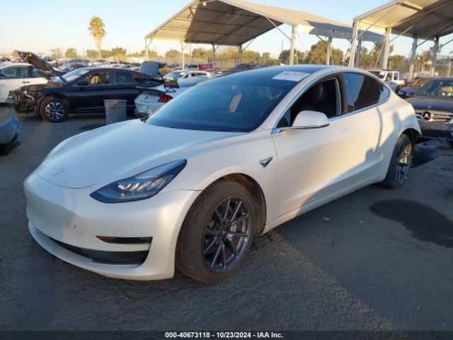 5YJ3E1EB0JF144438 Tesla Model 3 Long Range/performance