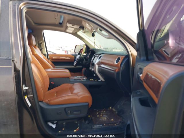 5TFAW5F17JX746583 Toyota Tundra 1794 5.7l V8