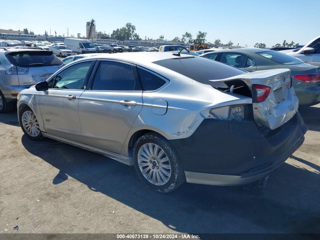 3FA6P0PUXGR384609 Ford Fusion Energi Se Luxury