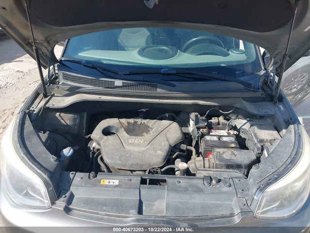 KIA Soul 2016 KNDJN2A28G7268703 Image 10