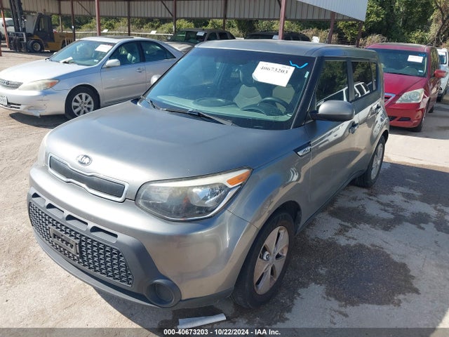 KIA Soul 2016 KNDJN2A28G7268703 Image 2