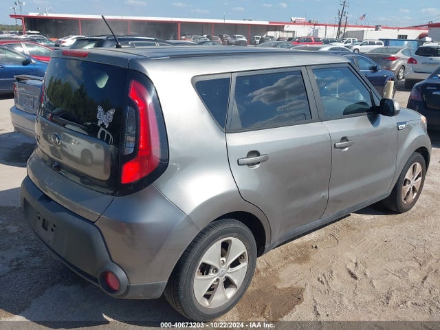 KIA Soul 2016 KNDJN2A28G7268703 Image 4