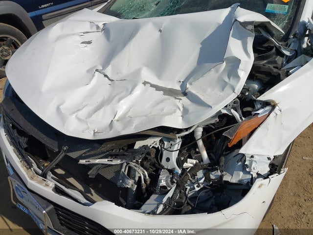 Chevrolet Cruze Ls Auto 2018 1G1BC5SM2J7225227 Image 6
