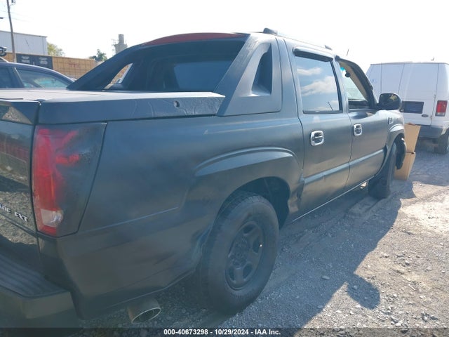 2002 CADILLAC ESCALADE EXT 3GYEK63N72G256803 Photo 3