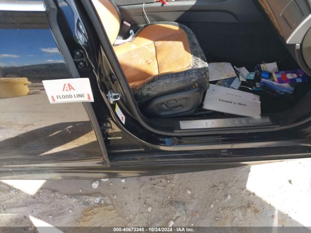 2010 JAGUAR XF SAJWA0JC9AMR61627 Photo 5