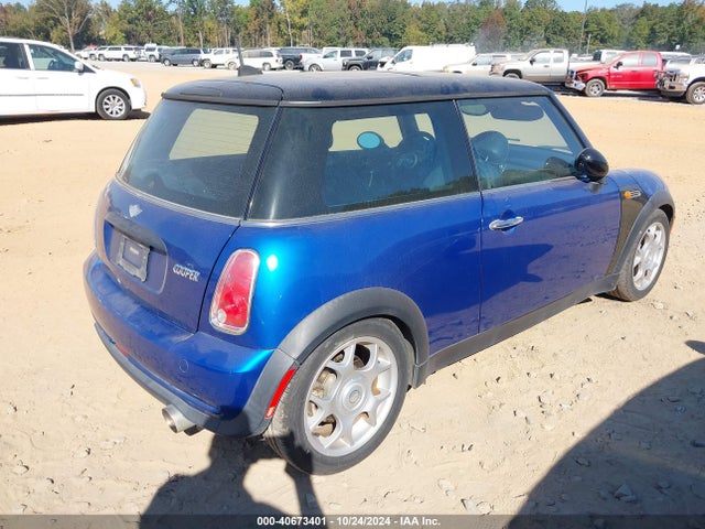 2006 MINI COOPER WMWRC33596TK64202 Photo 3