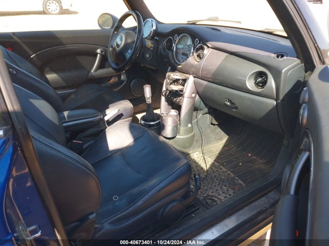 2006 MINI COOPER WMWRC33596TK64202 Photo 4