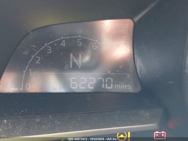 3MYDLBYV8KY527931 Toyota YARIS LE
